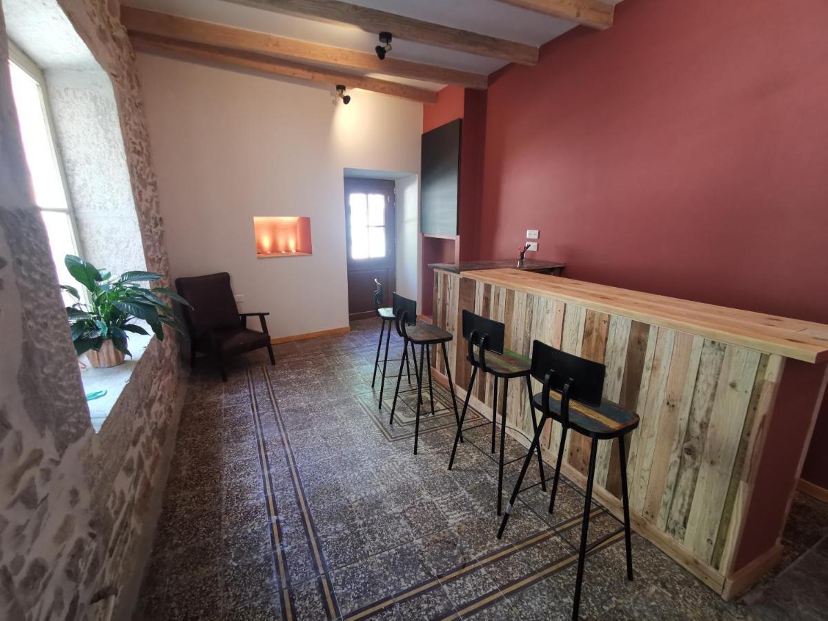 Maison De L'Aguze Saint-Pons-de-Thomieres Bagian luar foto