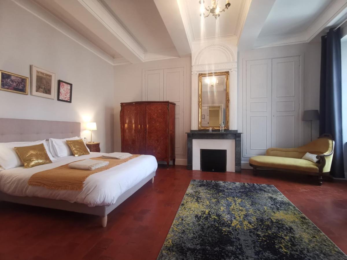 Maison De L'Aguze Saint-Pons-de-Thomieres Bagian luar foto